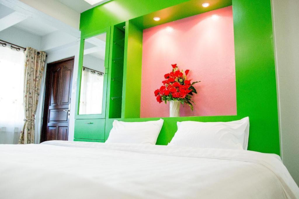 Huay Kaew Palace 1 Hotel Chiang Mai Exterior foto